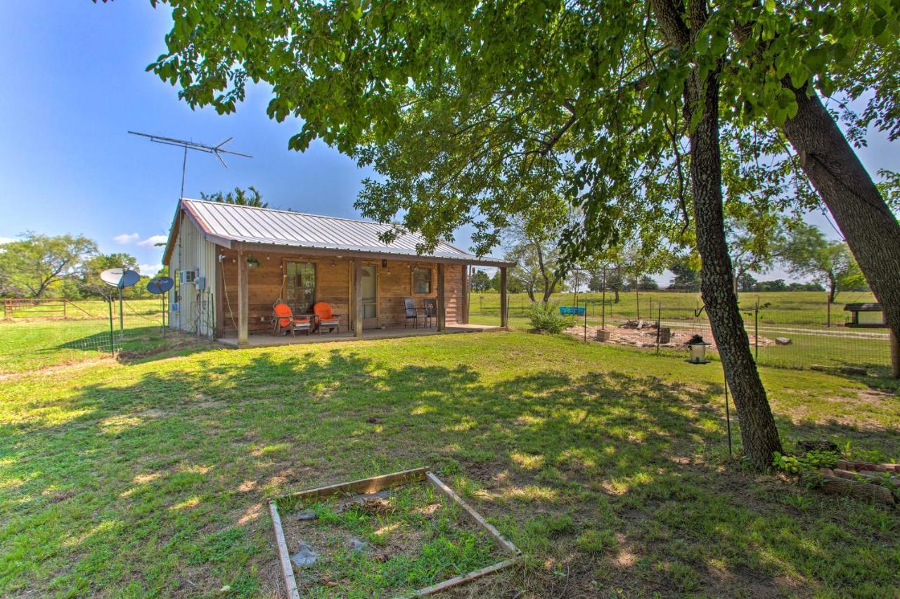 Texas Cabin On 130 Acres Walk To Lake Ray Roberts Collinsville Exterior photo